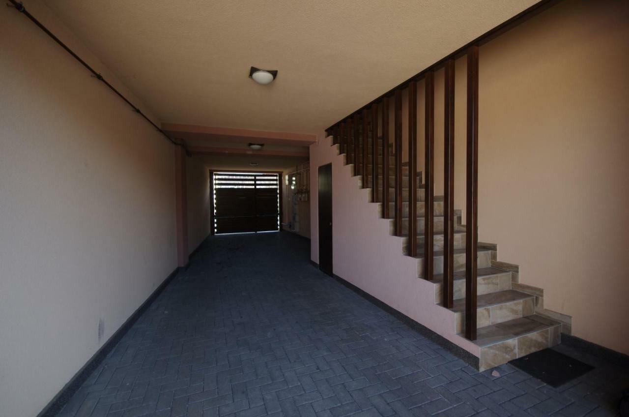 Royal Residence Apartments Gyula Exterior photo
