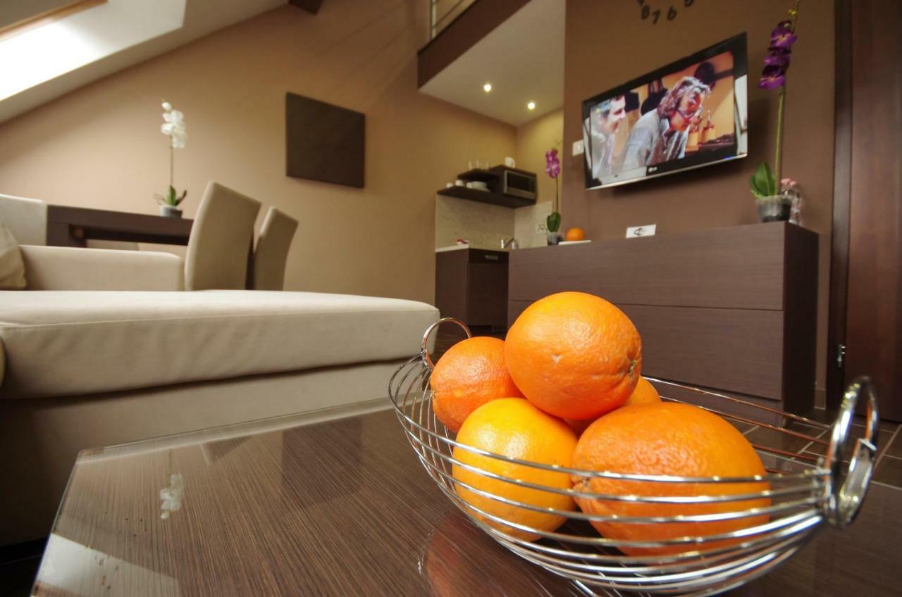 Royal Residence Apartments Gyula Exterior photo